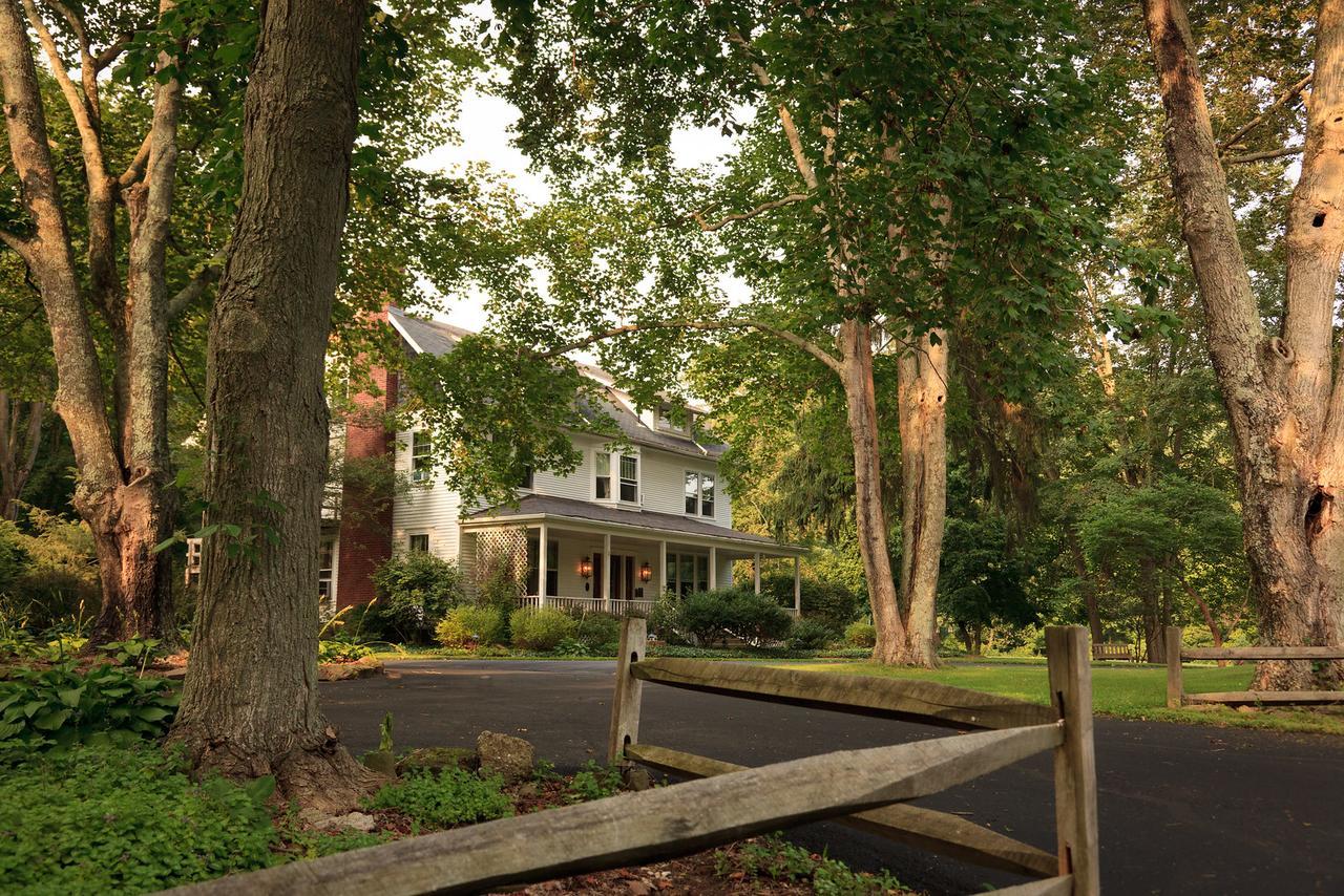 The White Oak Inn Zuck Экстерьер фото