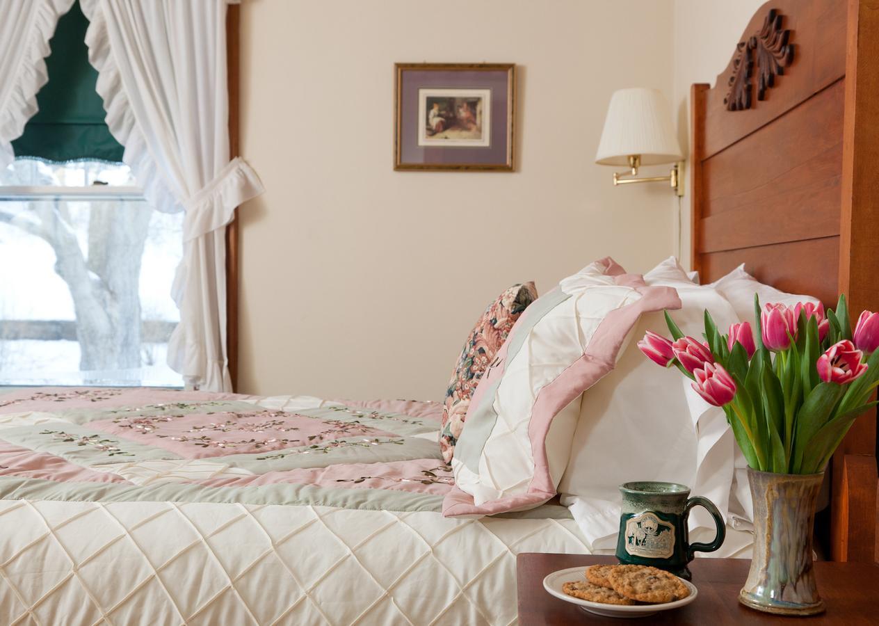The White Oak Inn Zuck Экстерьер фото